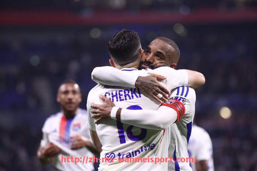 完美体育app-德甲豪门球队排行榜:谁是真正的德国巨无霸?