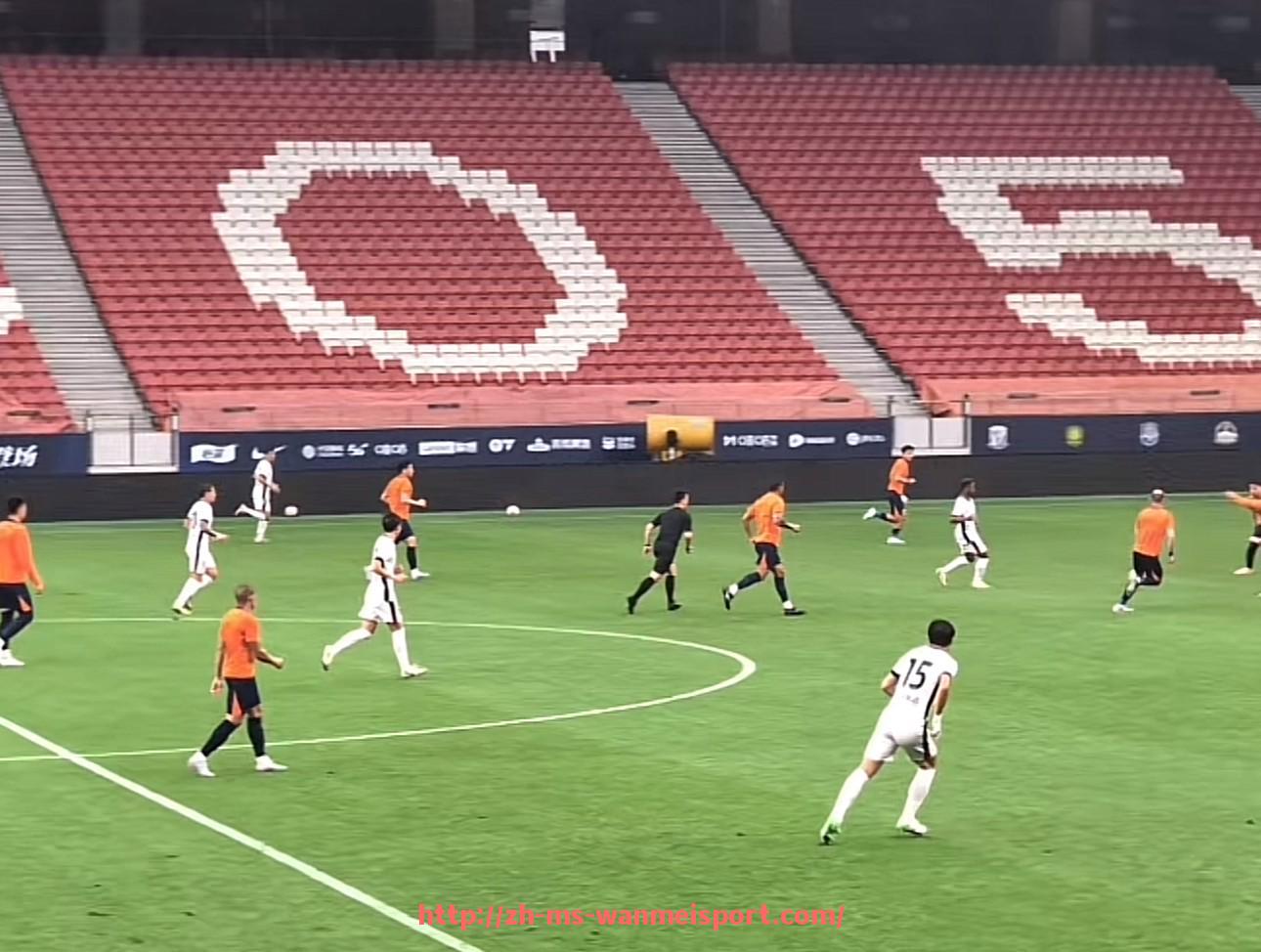 完美体育app-英超联赛中22号球衣代表球员及历史介绍